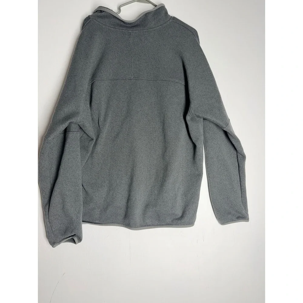 The North Face Mens XXL Grey Circular Design Quarter Zip Fleece Pullover Sweater